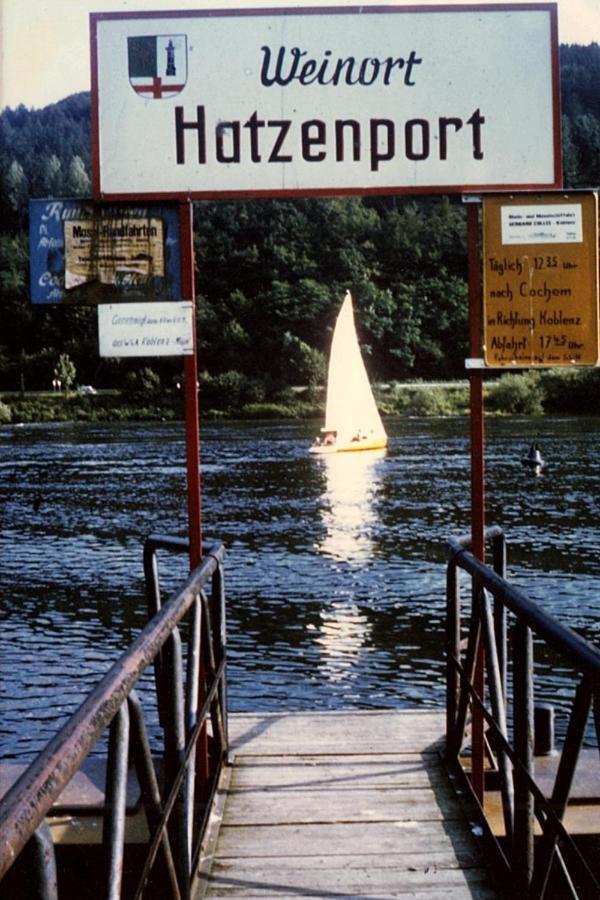 Gasthaus Zur Traube Hatzenport Exteriér fotografie